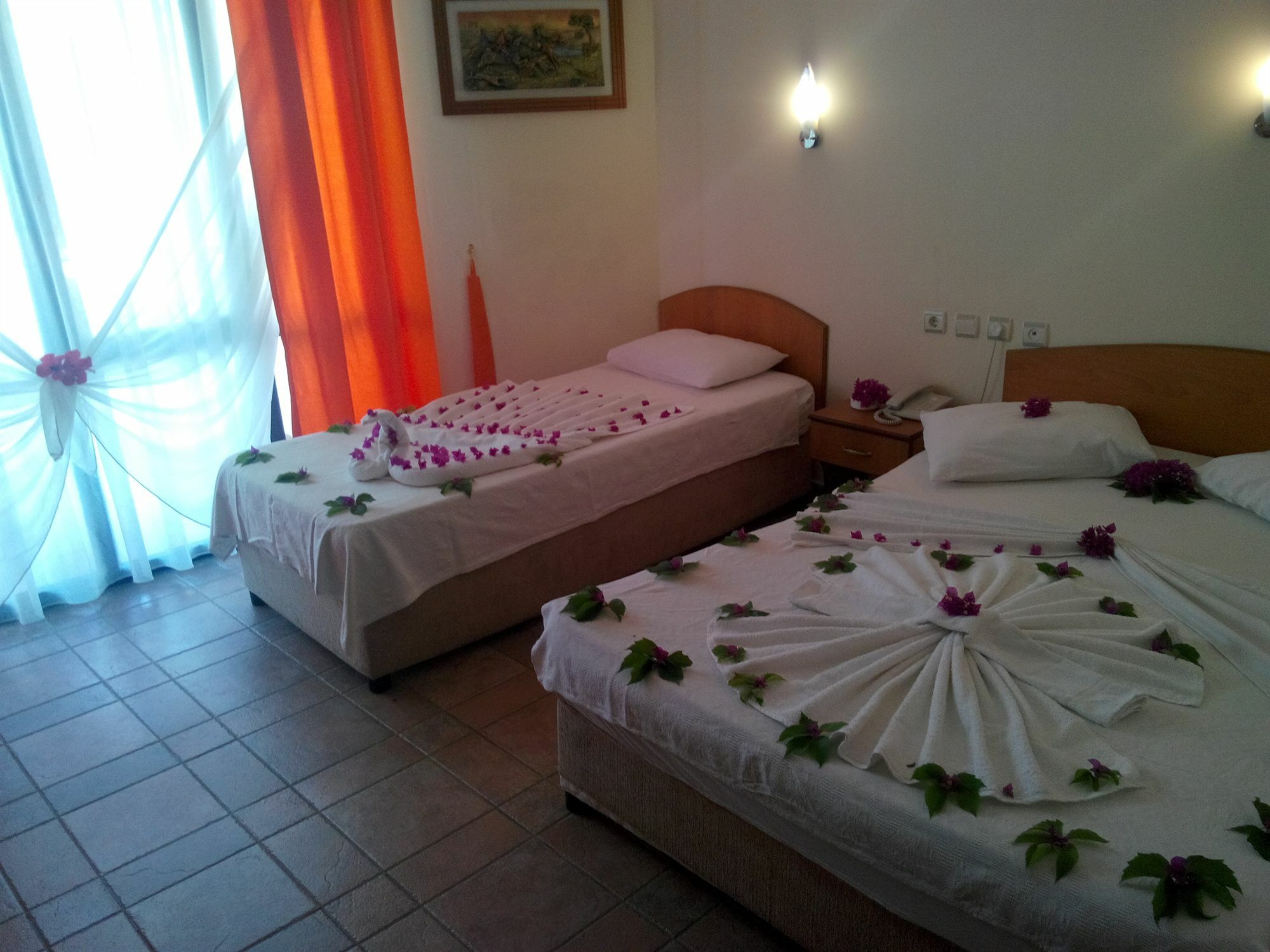 Art Hotel Guzelcamlı Esterno foto
